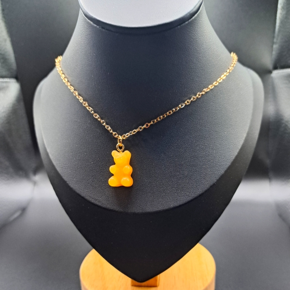 Gummy bear necklace 🐻 🧡🐻🧡